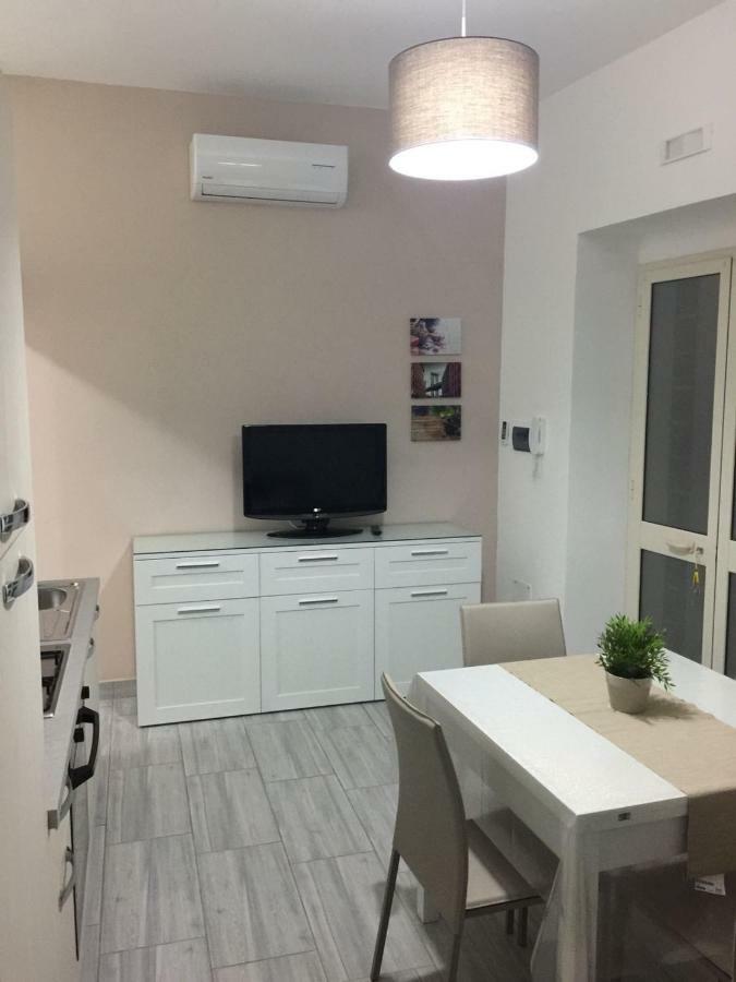 Alloggio Tulipano Apartman Acerra Kültér fotó